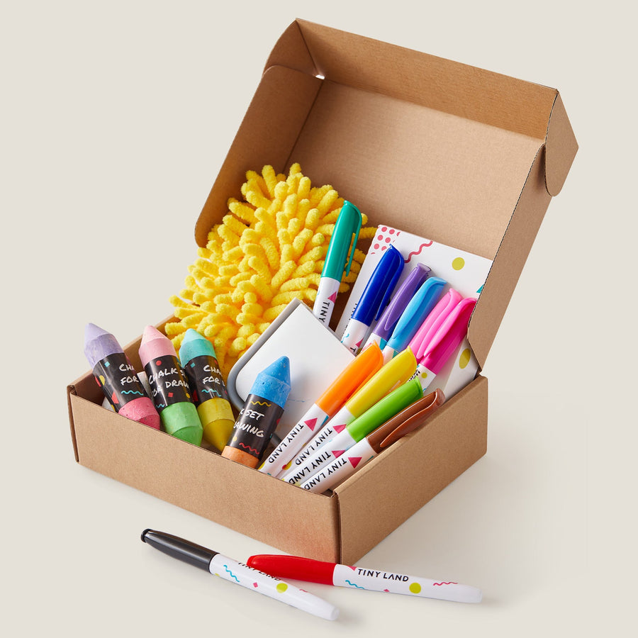 Tiny Land Magnitales Easel Art Kit